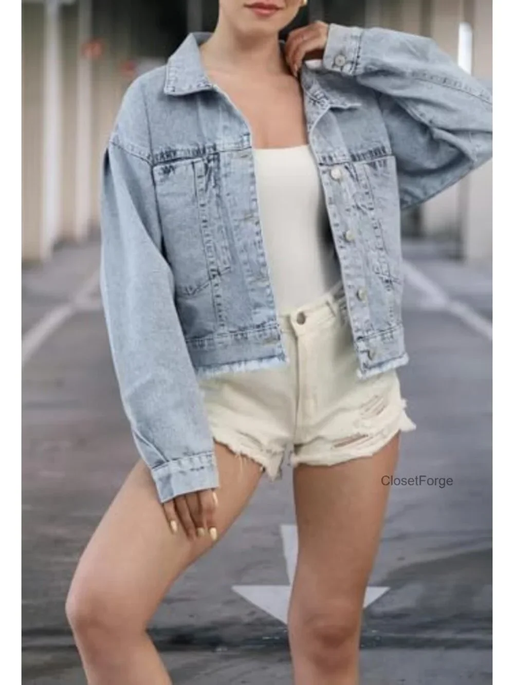 Cropped Distressed Denim Jacket Long Sleeve Button Front Frayed Hem Casual